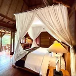 Villa Neyang