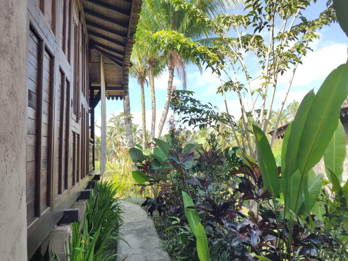 Neyang * Ubud